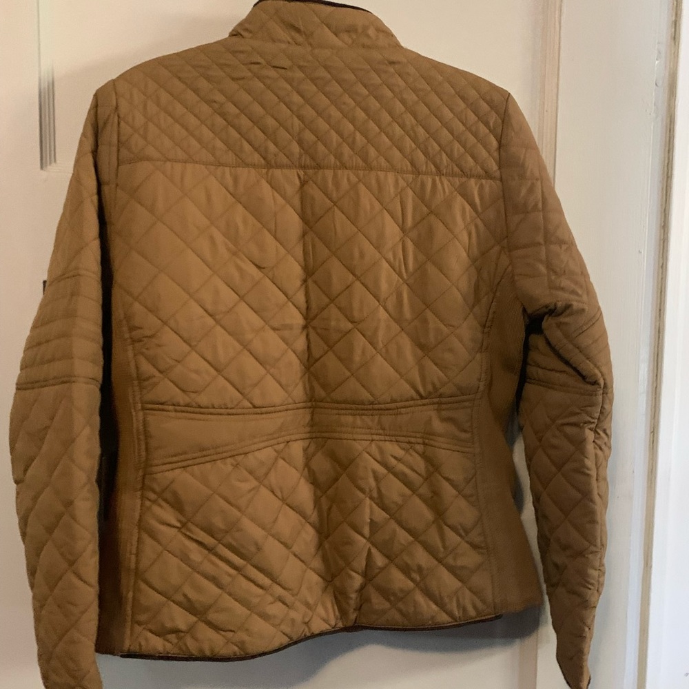 NWT Medium tan quilted jacket